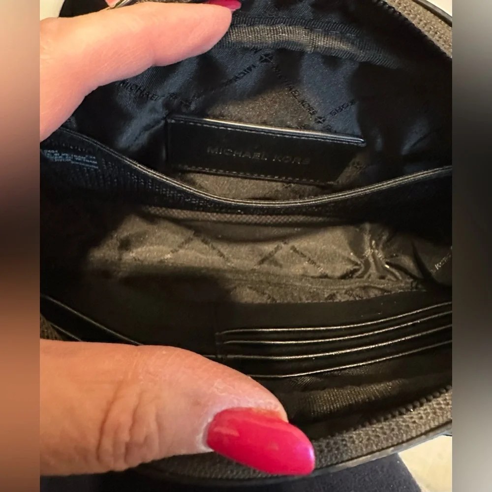 Michael Kors mk michael